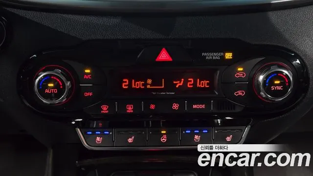 Kia Sorento — фото 17