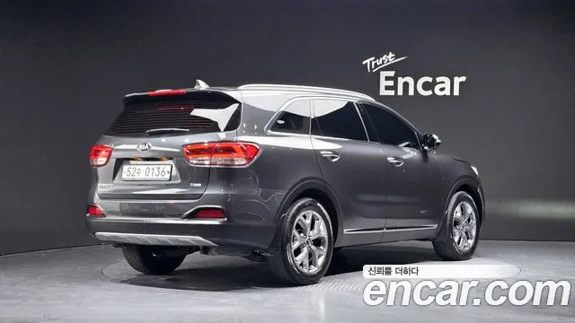 Kia Sorento — фото 2