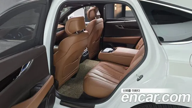 Genesis G80 — фото 11