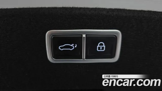 Genesis G80 — фото 15