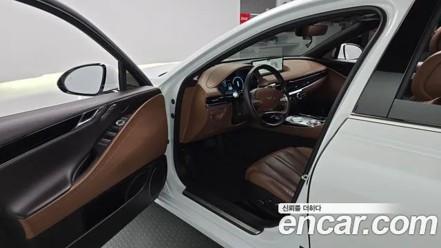Genesis G80 — фото 10