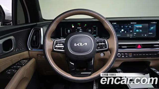 Kia Sorento — фото 12