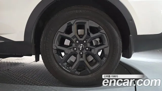 Kia Sorento — фото 21