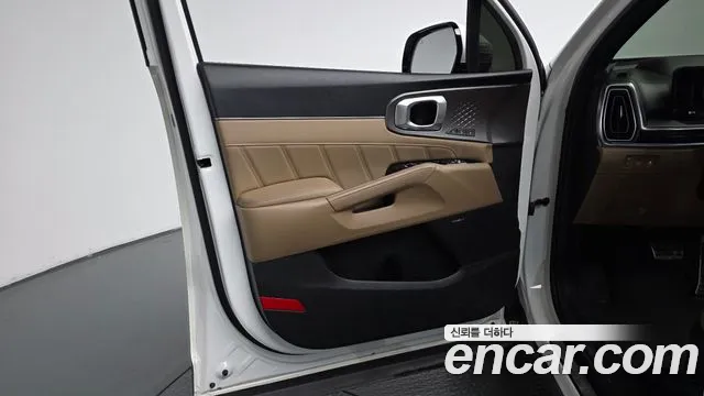 Kia Sorento — фото 24