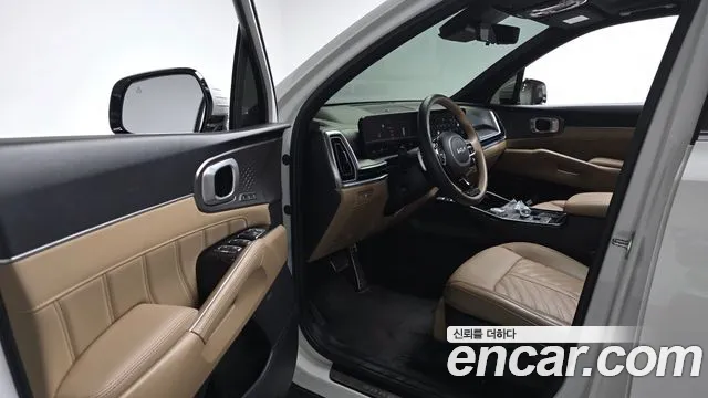 Kia Sorento — фото 9