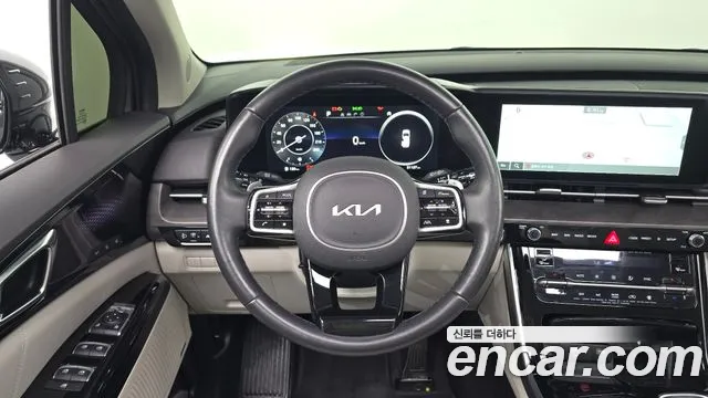 Kia Carnival — фото 14