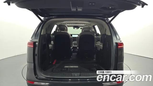 Kia Carnival — фото 27