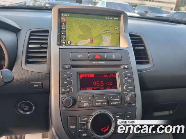 Kia Soul — фото 15