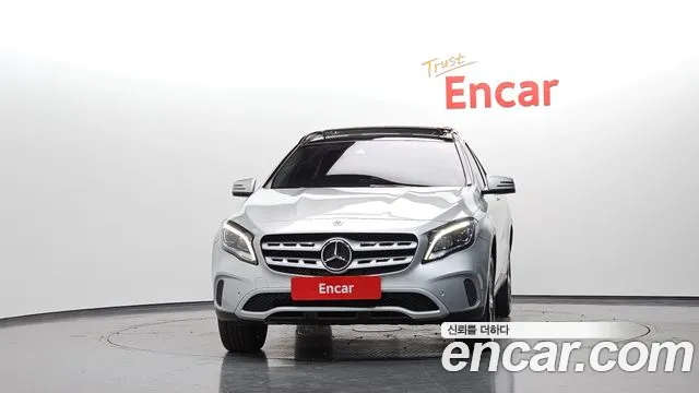 Mercedes-Benz GLA-Class — фото 3