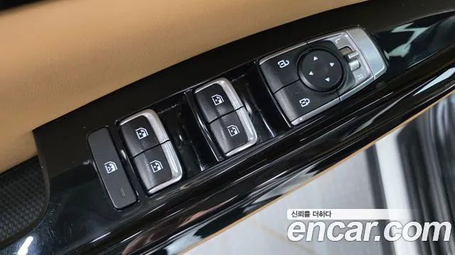Kia Carnival — фото 11