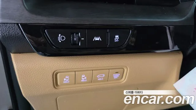 Kia Carnival — фото 12