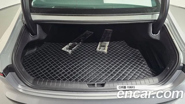 Hyundai Grandeur — фото 19