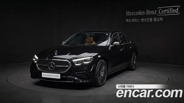Mercedes-Benz E-Class — фото 1