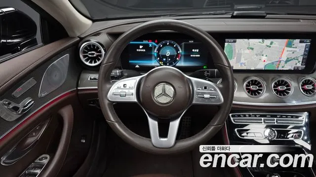 Mercedes-Benz CLS-Class — фото 13