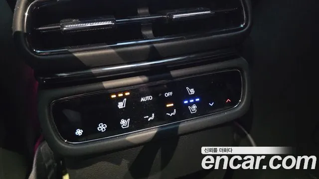 Genesis GV80 — фото 19