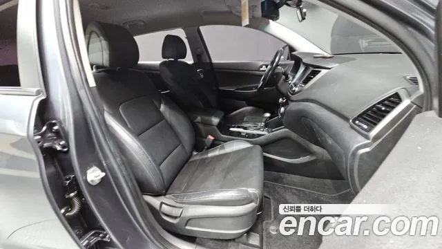 Hyundai Tucson — фото 12
