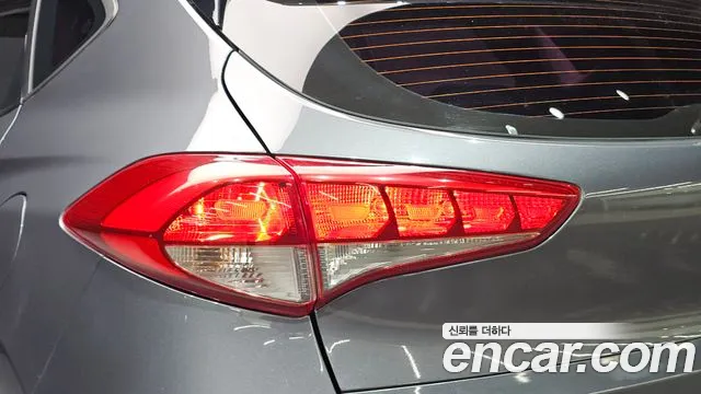 Hyundai Tucson — фото 23