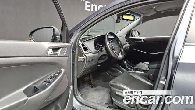 Hyundai Tucson — фото 10