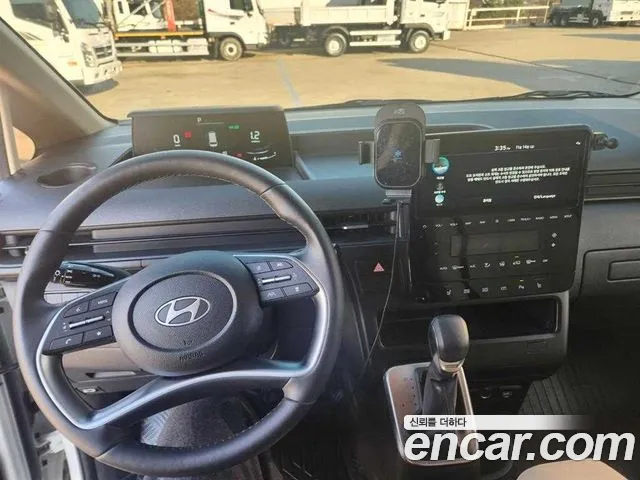 Hyundai Staria — фото 12