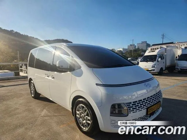 Hyundai Staria — фото 2