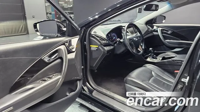 Hyundai Grandeur — фото 10