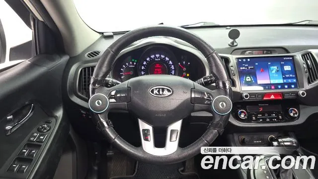 Kia Sportage — фото 13