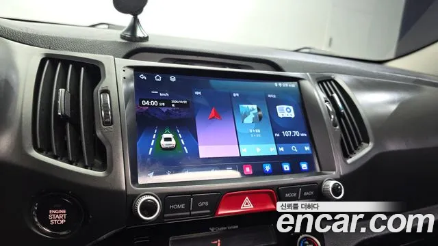 Kia Sportage — фото 15