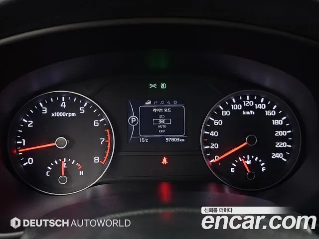 Kia Sportage — фото 8