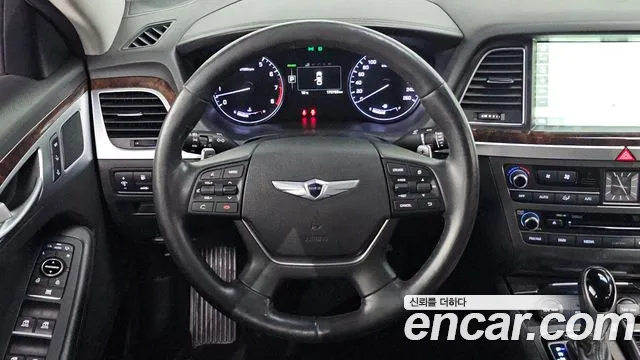 Hyundai Genesis — фото 12