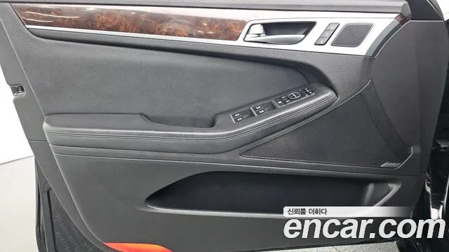 Hyundai Genesis — фото 23
