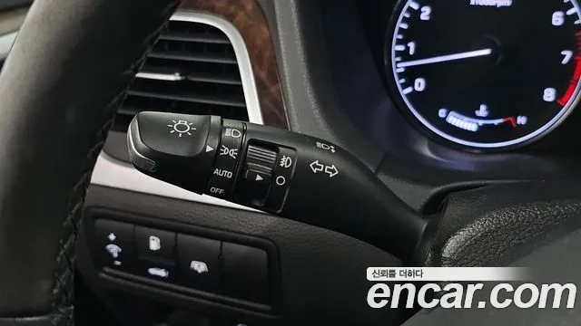 Hyundai Genesis — фото 29