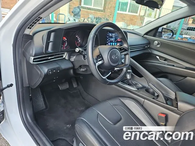 Hyundai Avante — фото 10