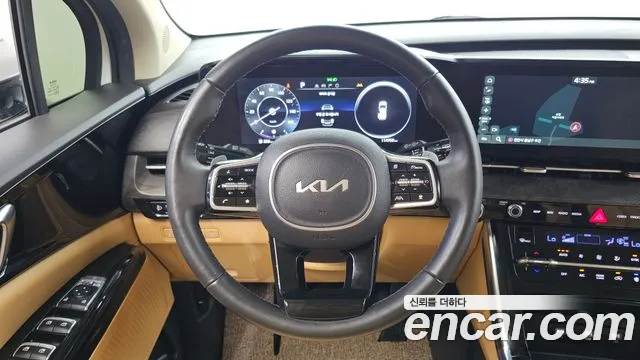 Kia Carnival — фото 15