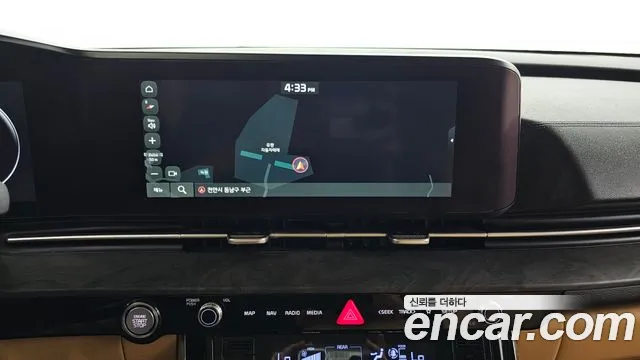 Kia Carnival — фото 16