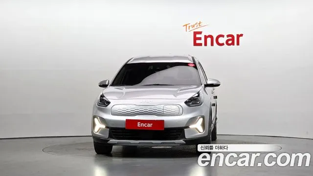 Kia Niro — фото 3