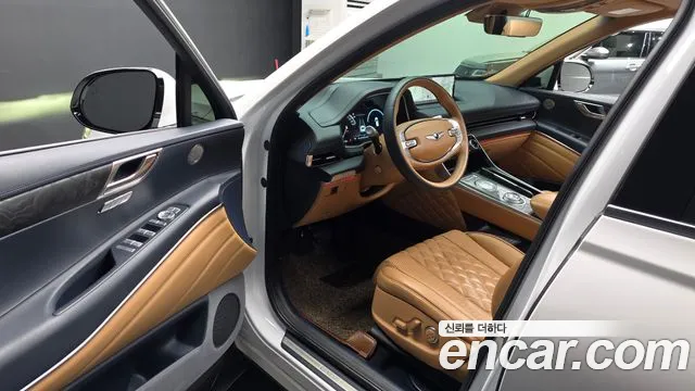 Genesis GV80 — фото 10