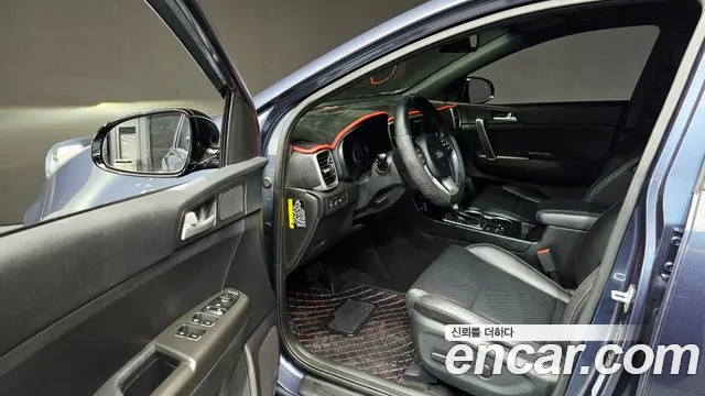 Kia Sportage — фото 10