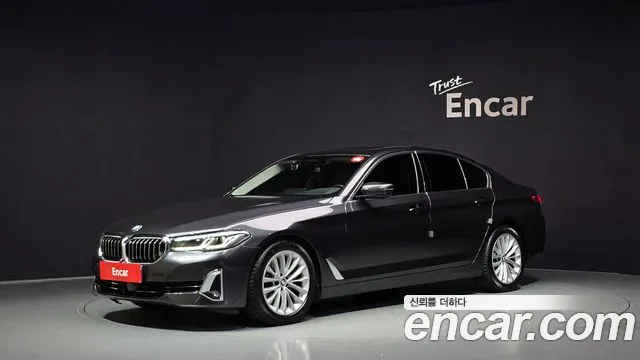 BMW 5-Series — фото 1