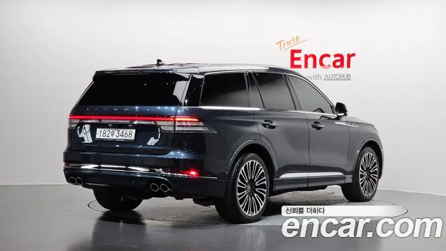 Lincoln Aviator — фото 2