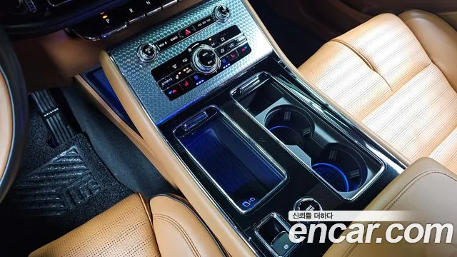 Lincoln Aviator — фото 9