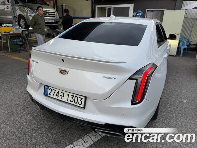 Cadillac CT4 — фото 4