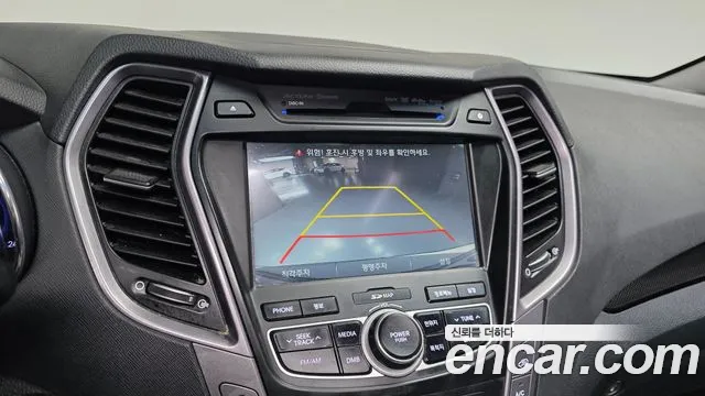Hyundai Santa Fe — фото 16