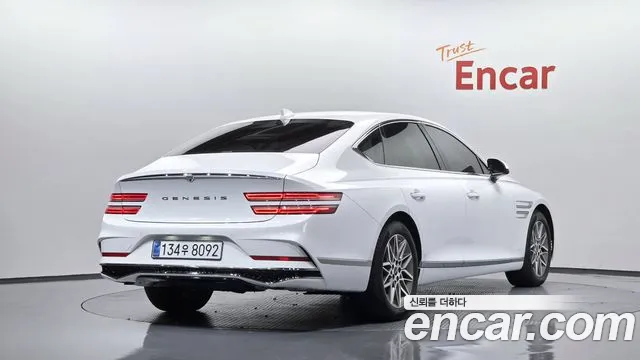 Genesis G80 — фото 1