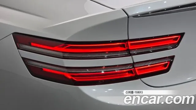 Genesis G80 — фото 23