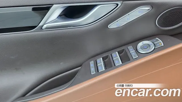 Genesis G80 — фото 16