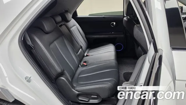 Hyundai Ioniq 5 — фото 11