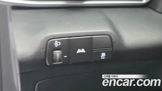 Hyundai Avante — фото 13