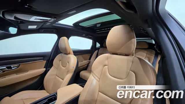 Volvo S90 — фото 12