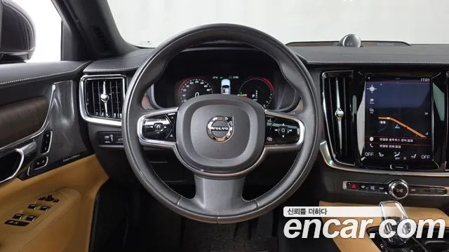 Volvo S90 — фото 13