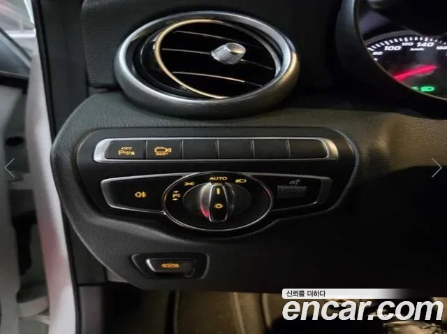Mercedes-Benz GLC-Class — фото 15